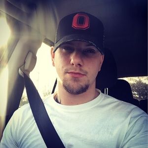 Meet your Posher, Dakota